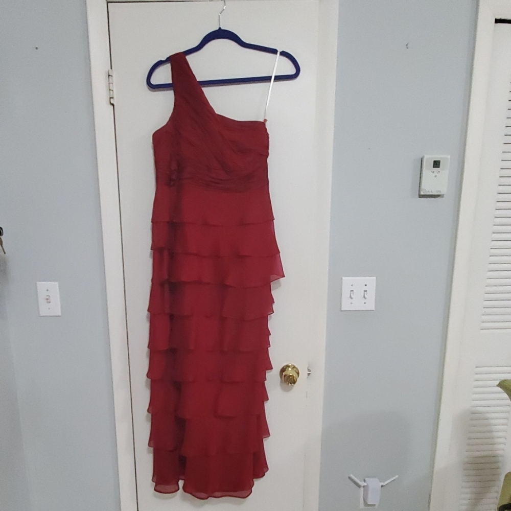 Kay Unger Women's Formal dress